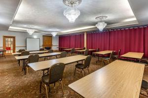 surestay plus hotel by best western kincardine