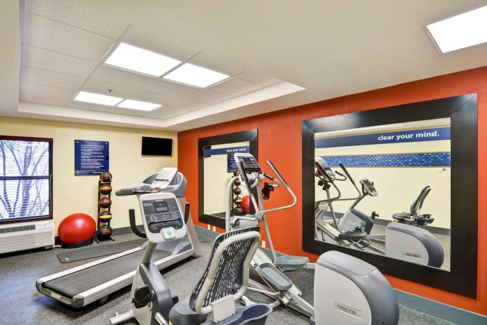 hampton inn albany wolf road airport