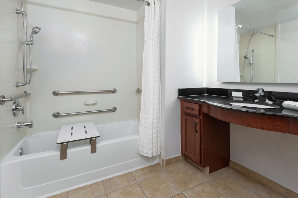 homewood suites by hilton cleveland beachwood