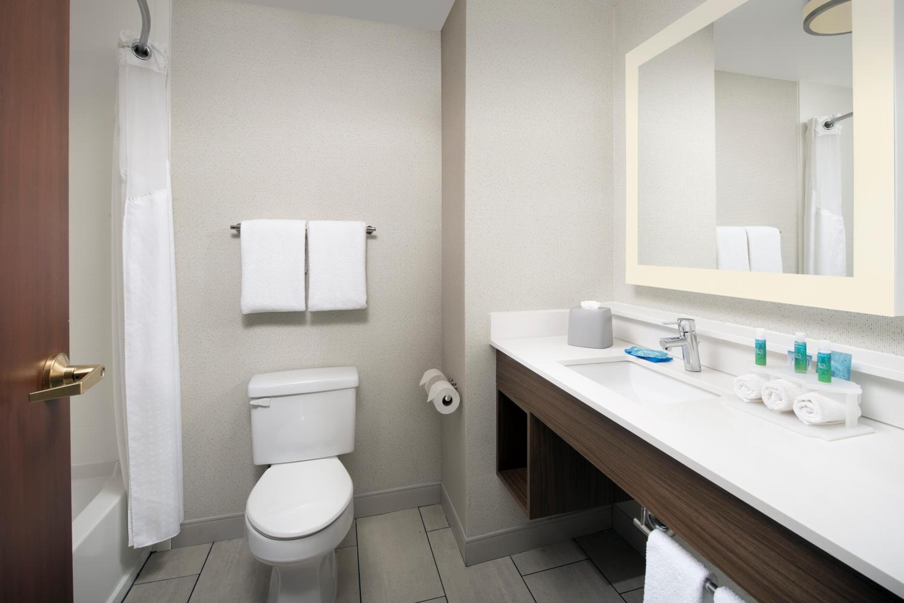 holiday inn express knoxville strawberry plains by ihg