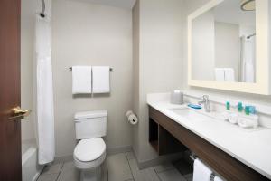 holiday inn express knoxville strawberry plains by ihg