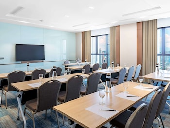 mercure kuala lumpur trion