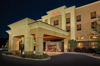 hampton inn and suites sevierville stadium drive
