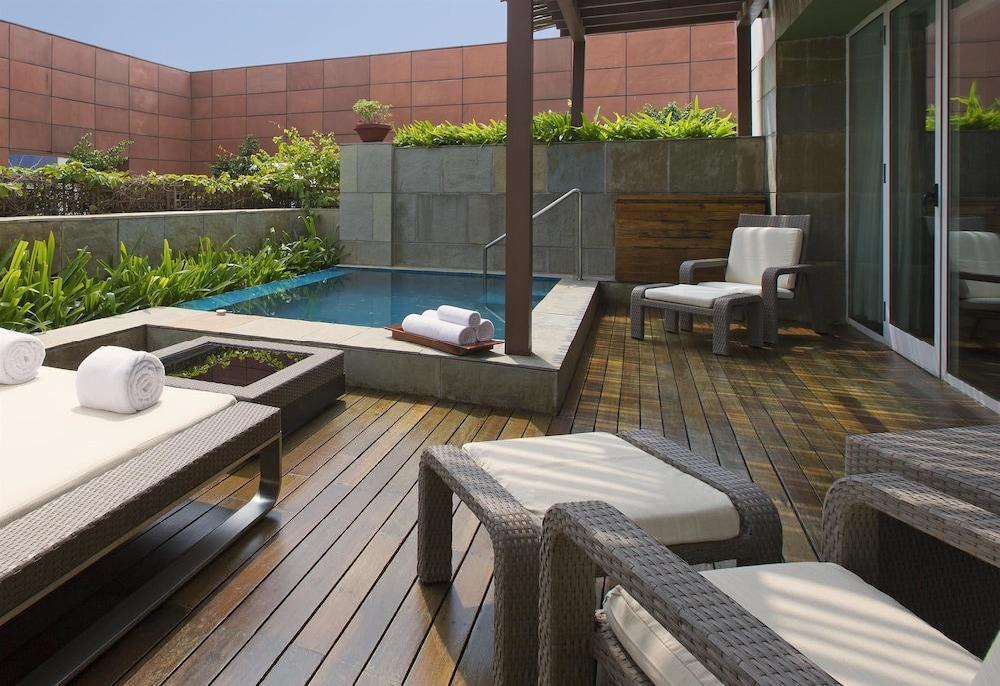 taj city centre new town kolkata