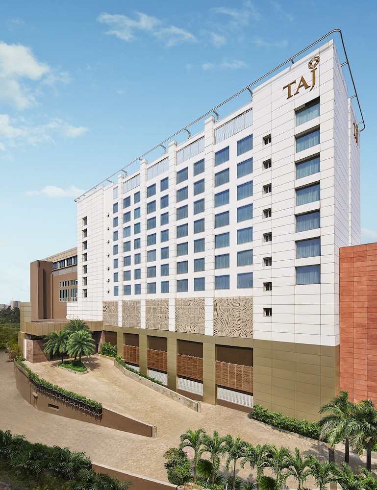 taj city centre new town kolkata