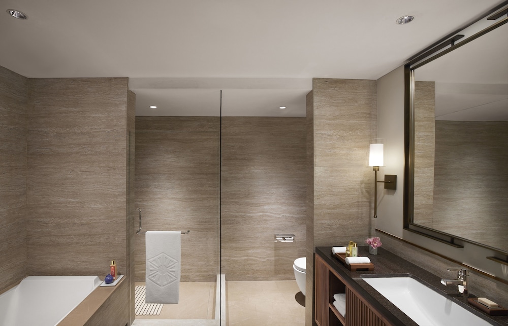 taj city centre new town kolkata