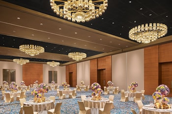 taj city centre new town kolkata