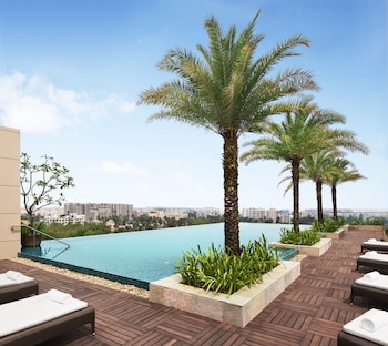 taj city centre new town kolkata