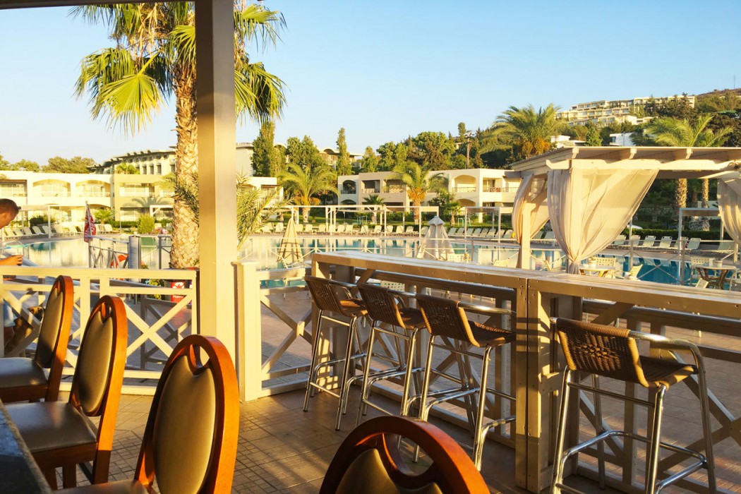 kipriotis maris suites all inclusive