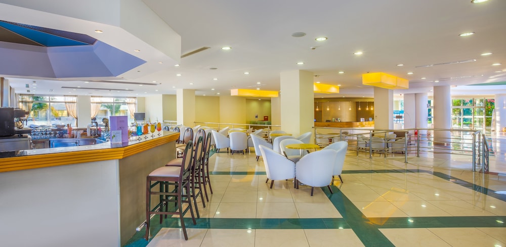 kipriotis maris suites all inclusive