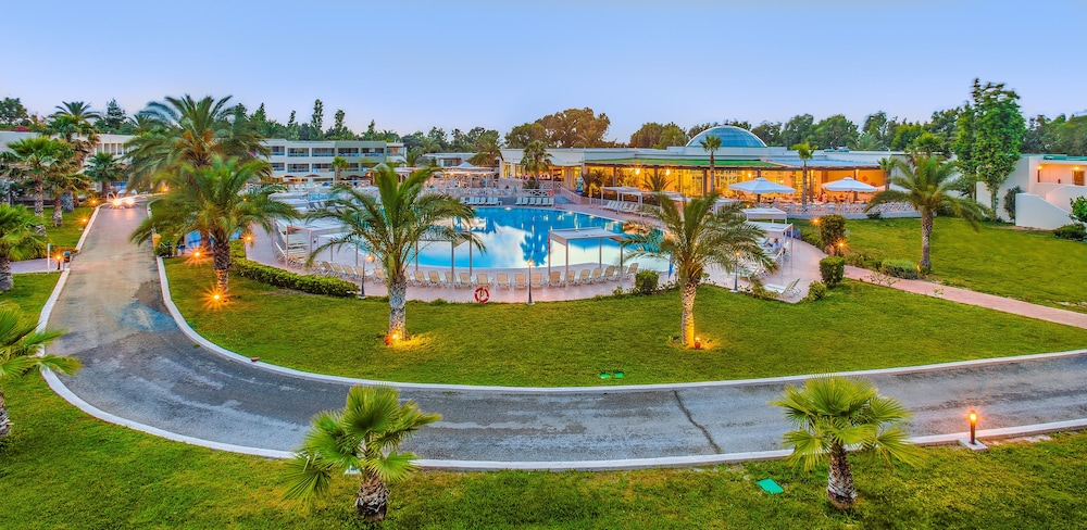 kipriotis maris suites all inclusive