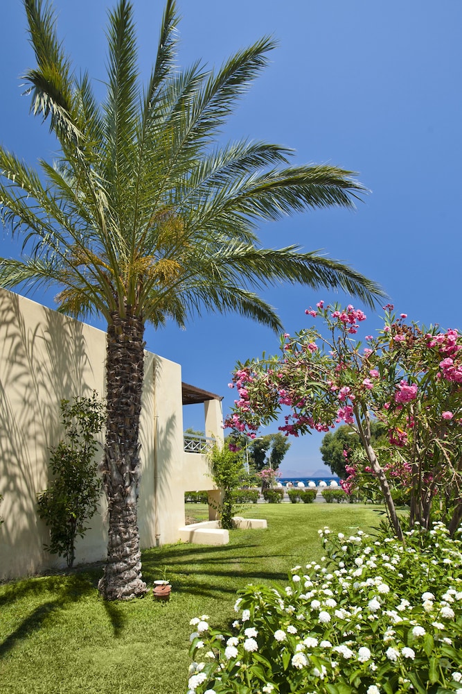 kipriotis maris suites all inclusive