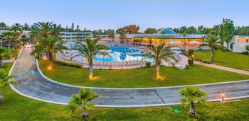 kipriotis maris suites all inclusive