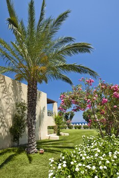 kipriotis maris suites all inclusive