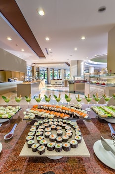 kipriotis maris suites all inclusive