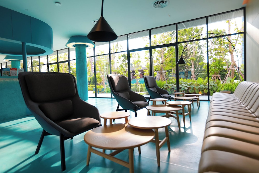 go hotel sriracha at central si racha