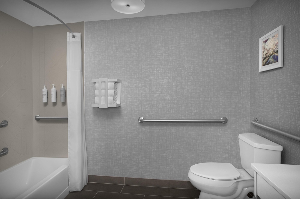 hampton inn and suites jacksonville south bartram park