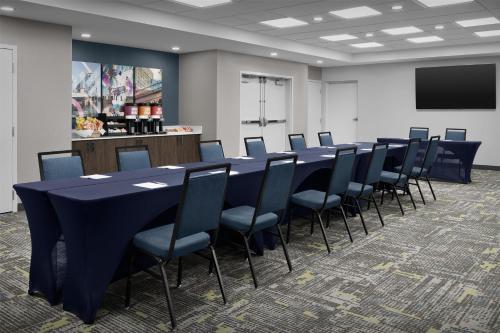 hampton inn and suites jacksonville south bartram park