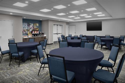 hampton inn and suites jacksonville south bartram park