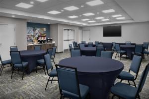 hampton inn and suites jacksonville south bartram park