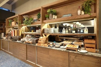 swiss belinn wahid hasyim