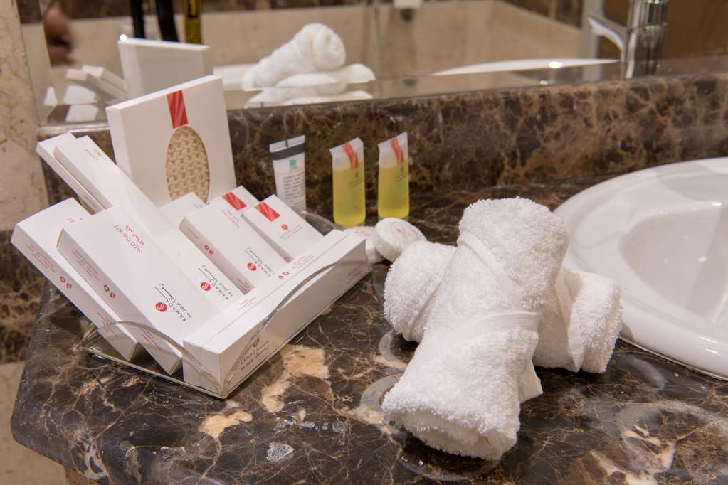 ramada by wyndham continental jeddah