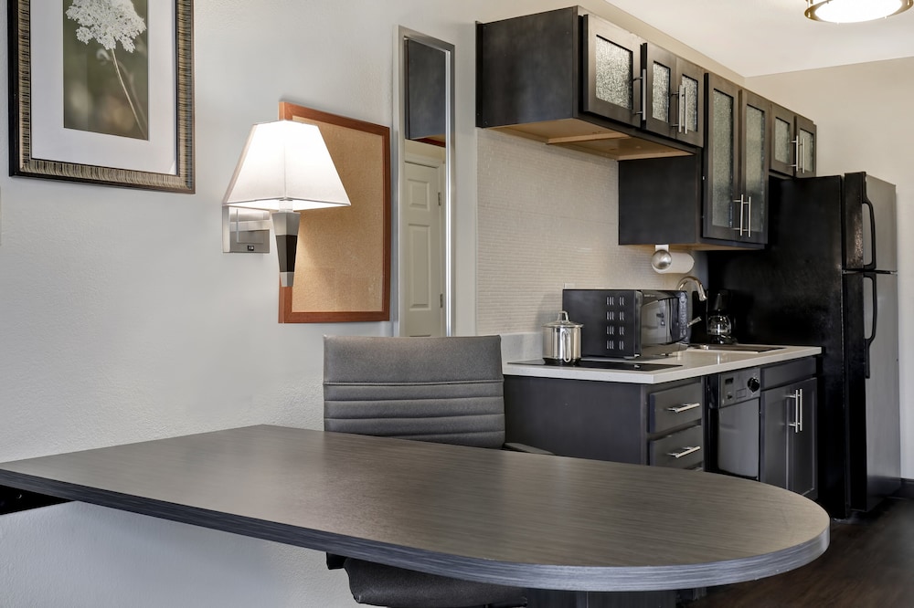 candlewood suites indianapolis south by ihg