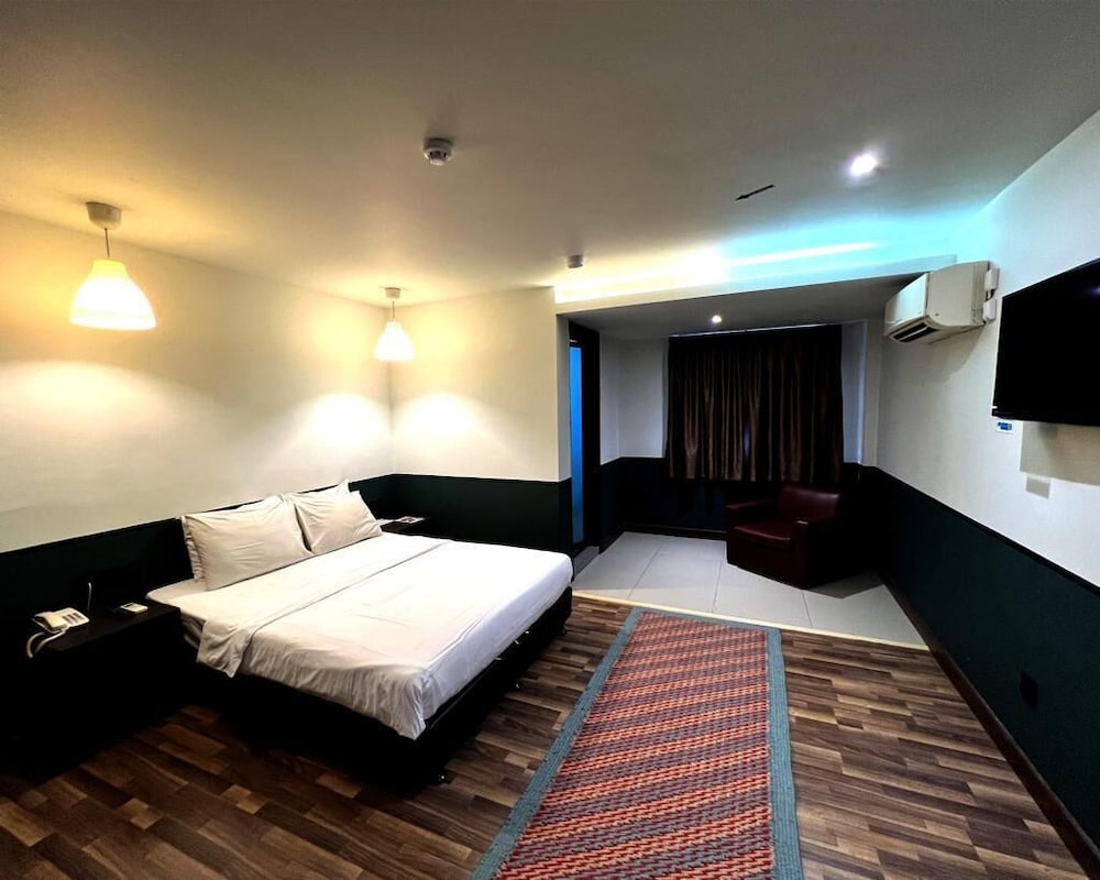 k hotel