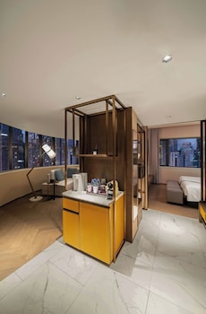 imperial traders elong hotel