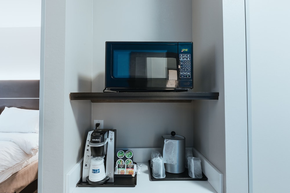 holiday inn express hotel and suites hamburg by ihg