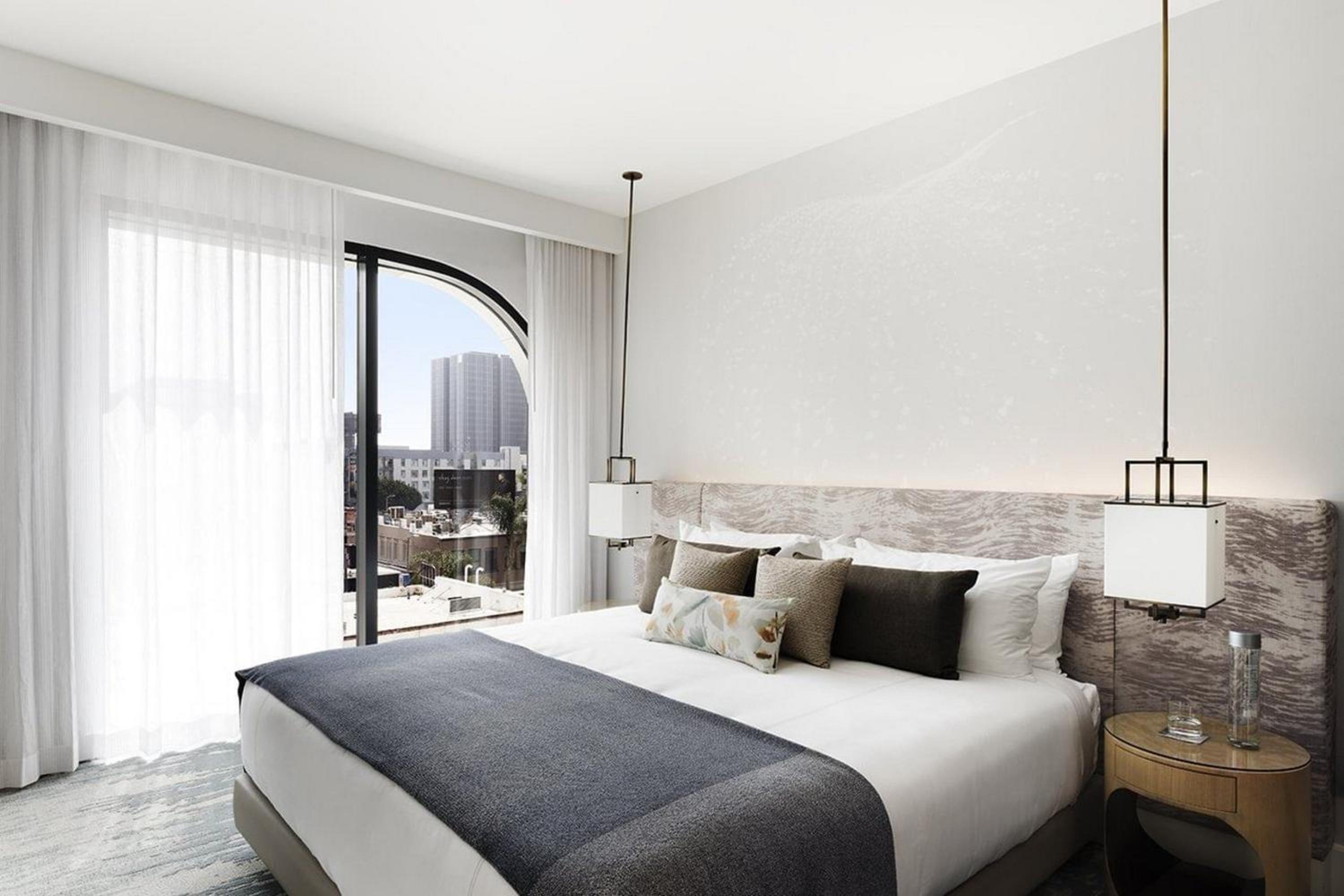 dream hollywood by hyatt