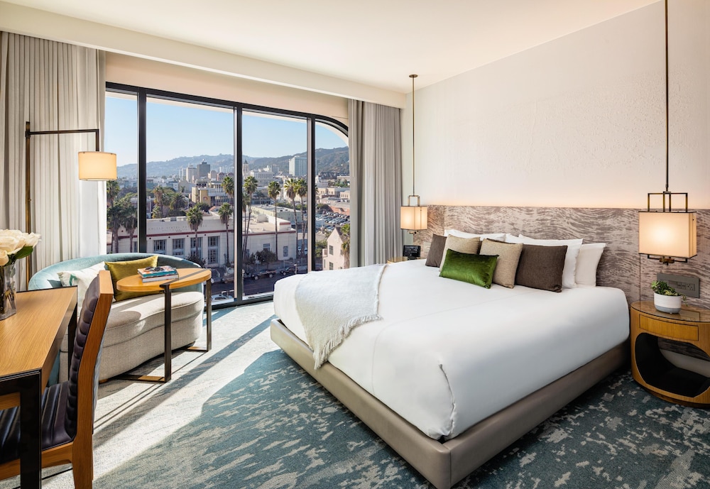 dream hollywood by hyatt