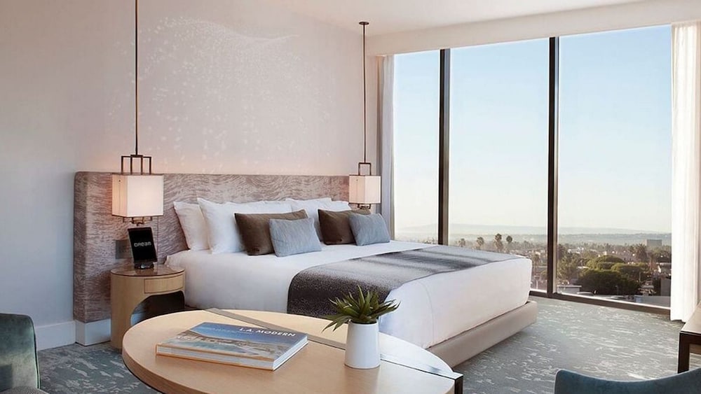 dream hollywood by hyatt