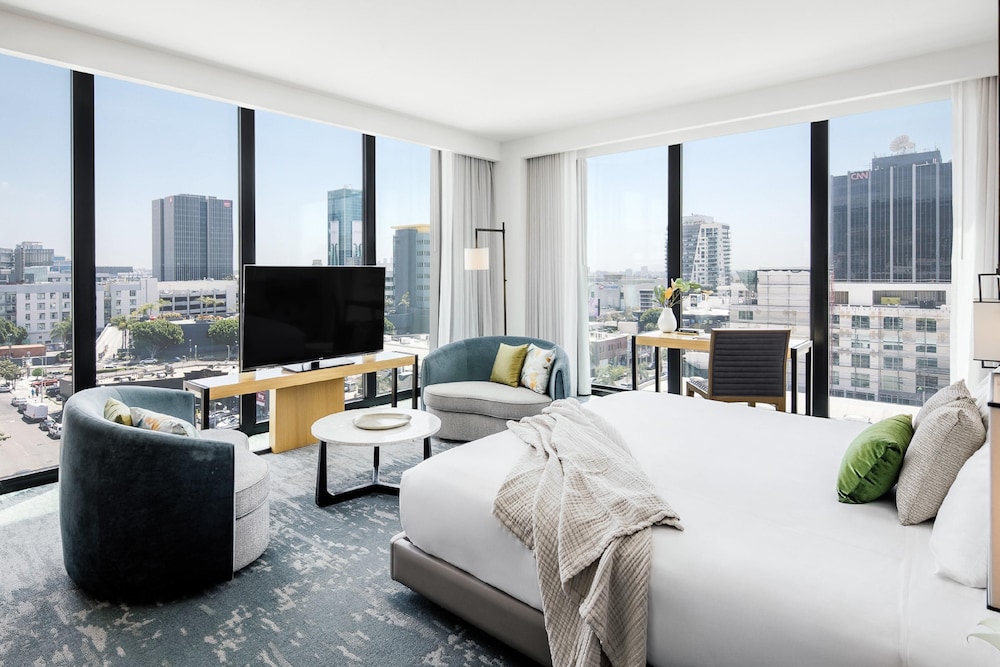 dream hollywood by hyatt
