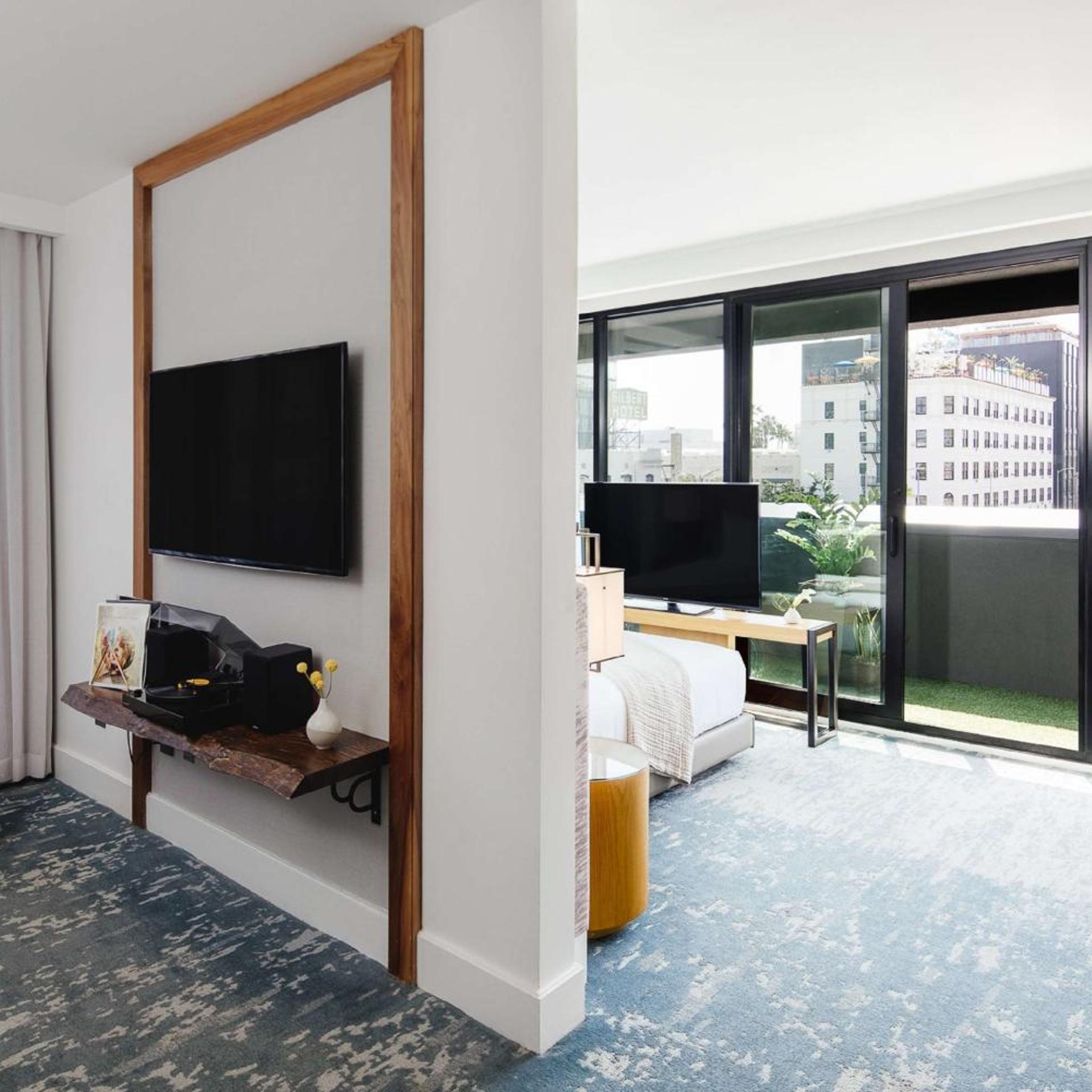 dream hollywood by hyatt