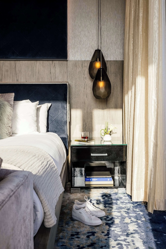 dream hollywood by hyatt
