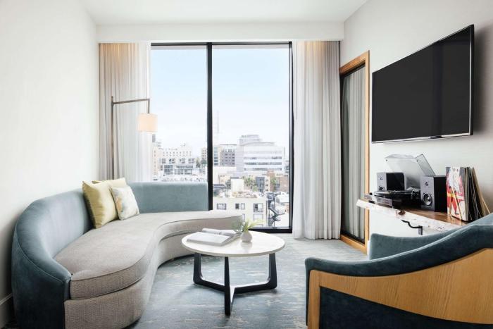 dream hollywood by hyatt