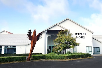 jetpark hotel hamilton airport