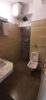 hotel raj palace by howard