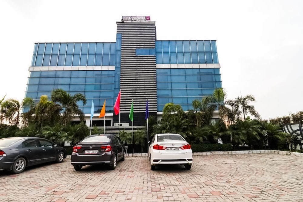 hotel la silver leaf