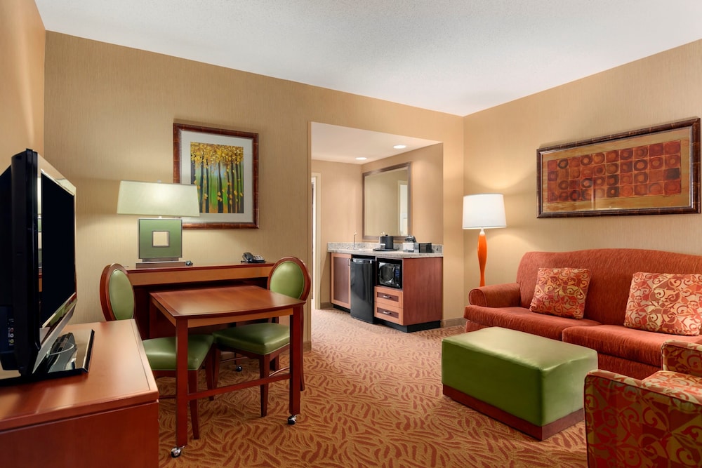 embassy suites omaha la vista hotel and conference center