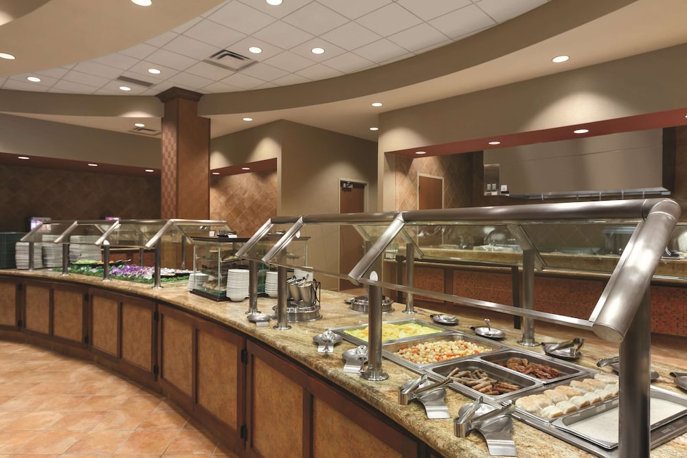 embassy suites omaha la vista hotel and conference center