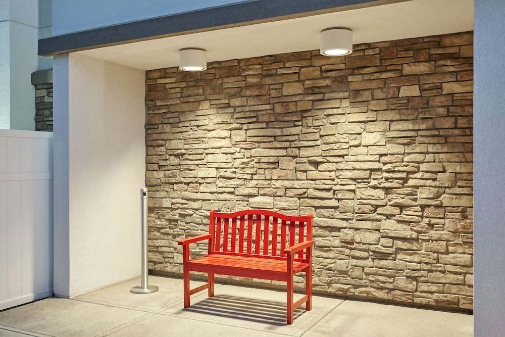 hampton inn lafayette