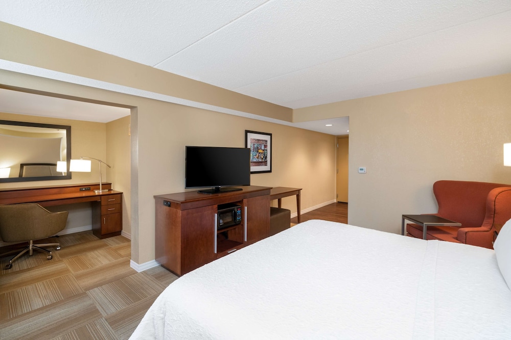 hampton inn lafayette