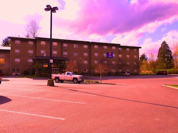 comfort inn and suites