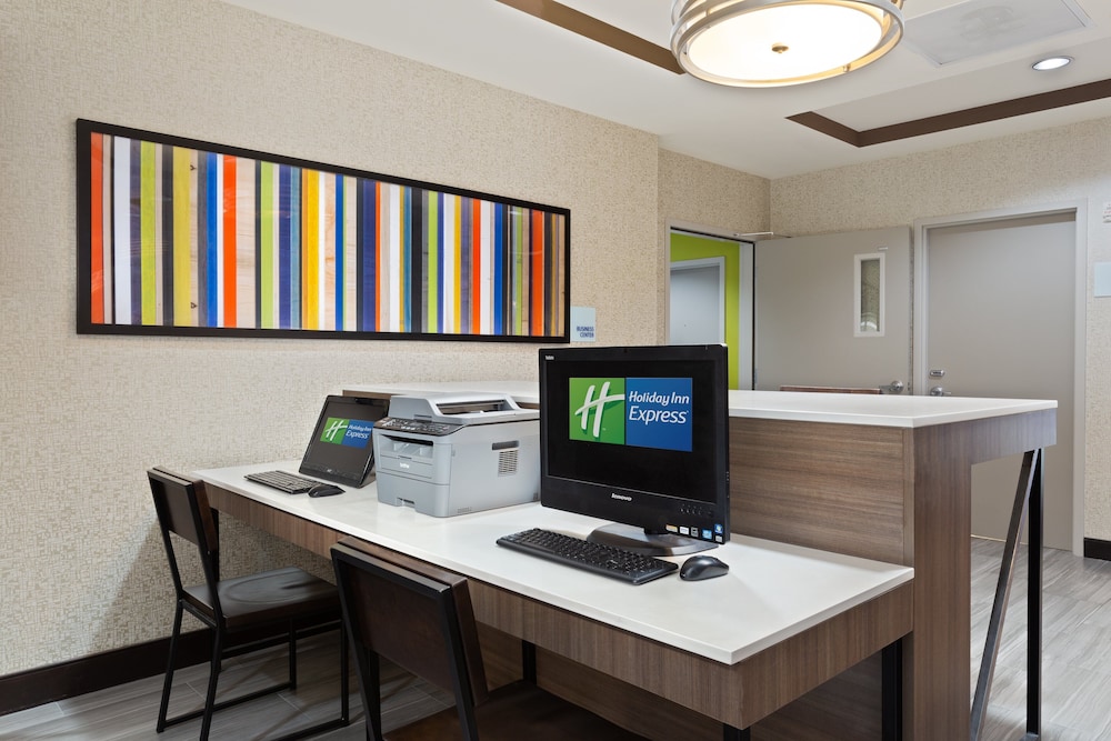 holiday inn express hotel and suites largo clearwater by ihg