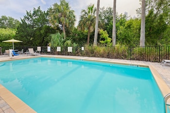 Holiday Inn Express Hotel & Suites Largo-Clearwater By Ihg,Clearwater>>Belleair,3 star