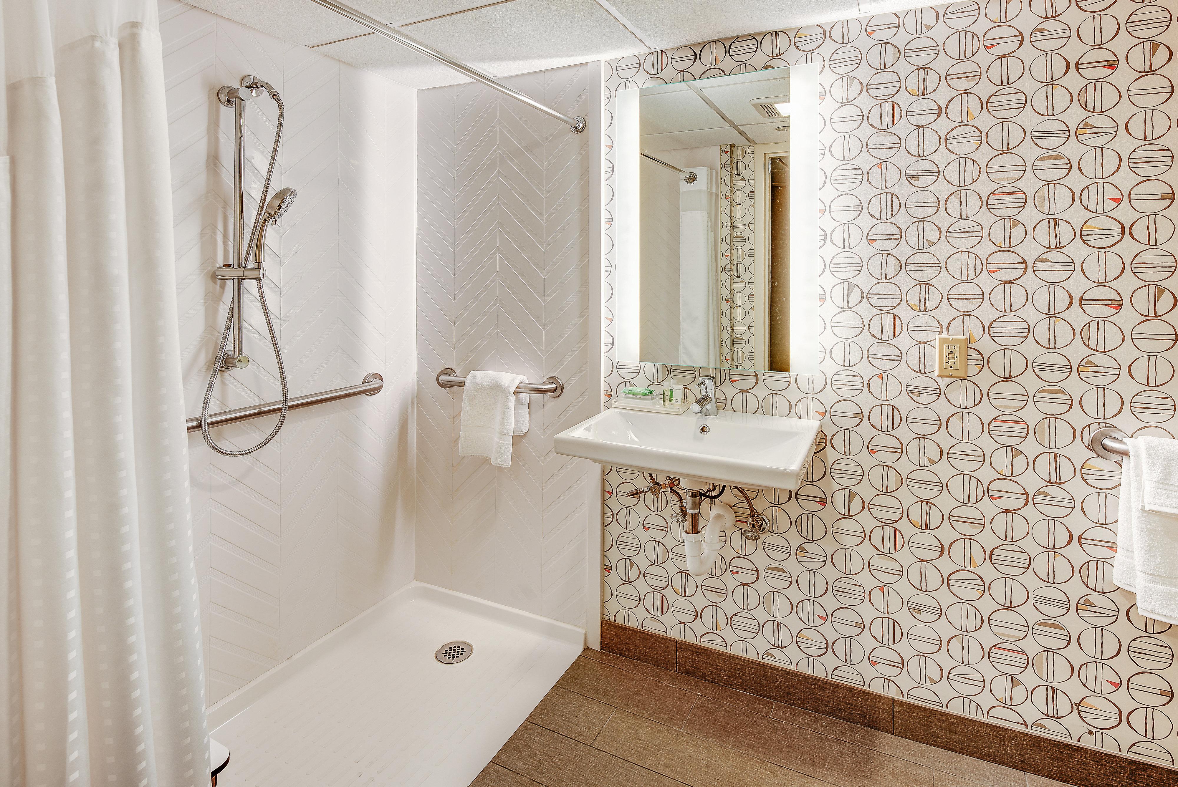 holiday inn east windsor by ihg