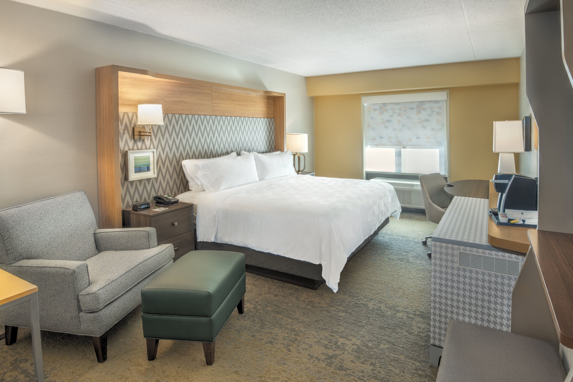 holiday inn east windsor by ihg