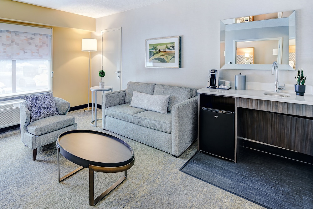 holiday inn east windsor by ihg